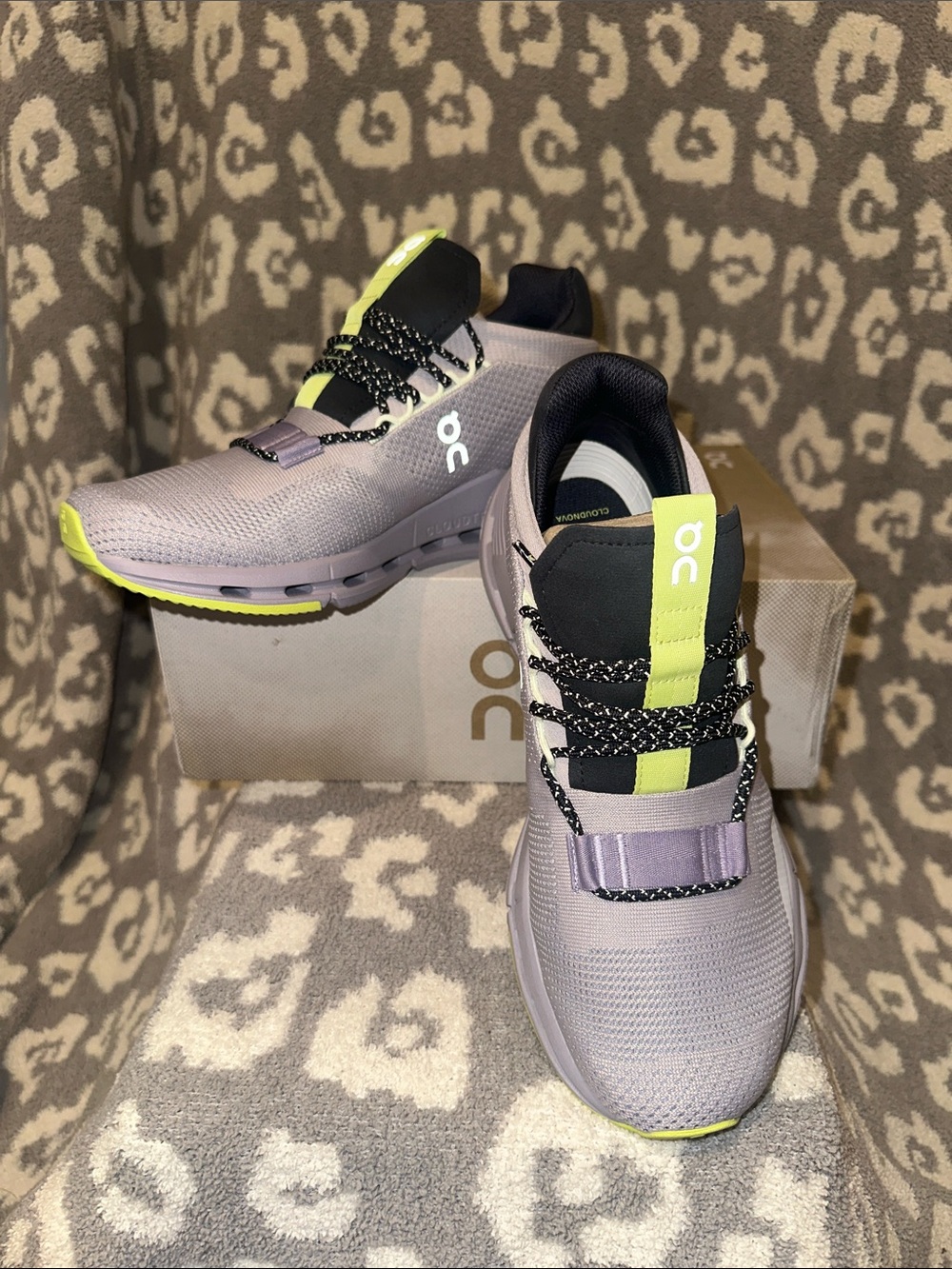 On Running Cloudnova Sneakers 👟 👟 in Pearl/ Zest 😍New & Never Worn 😍😍